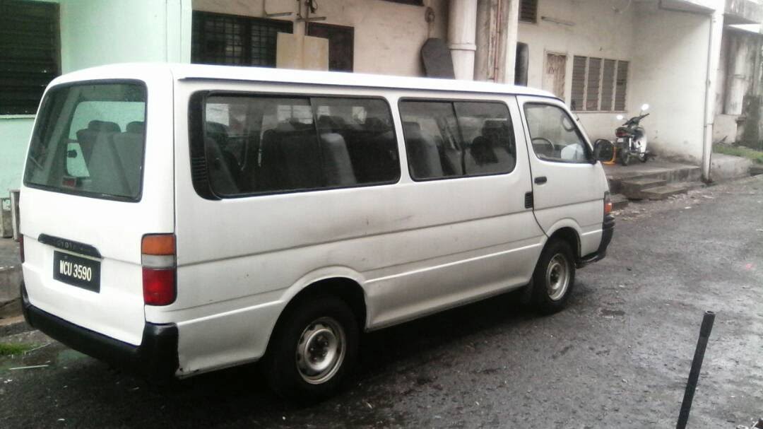 Kerata Sewa Ipoh, Sewa Sebuah TOYOTA Van Hiaca