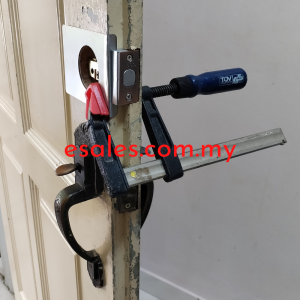 Door Lock Repair Repairing Damage Door, Tukang Baiki Pintu Membiki Pintu Kunci - Image 7