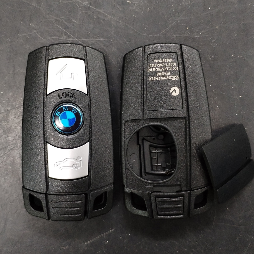 BMW BM-01 with Battery Cover Remote Control E60 Key Shell