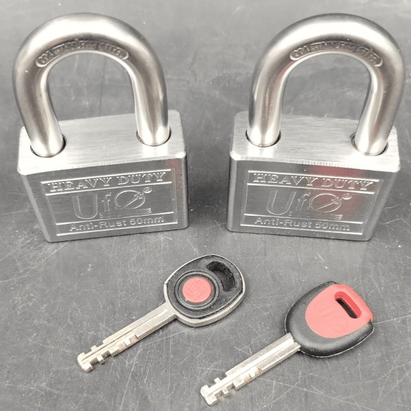UFO US5000AR 51511323 RED PADLOCK HEAVY DUTY ANTI RUST KEY ALIKE - Image 2