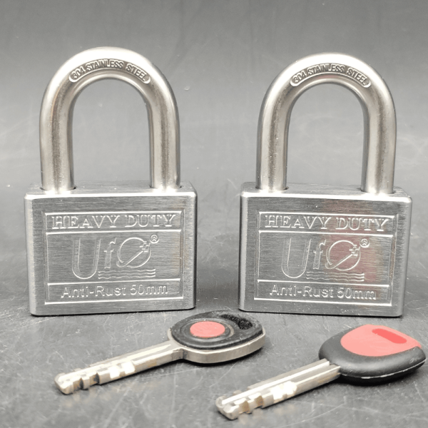 UFO US5000AR 51511323 RED PADLOCK HEAVY DUTY ANTI RUST KEY ALIKE